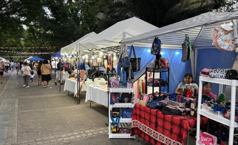 El municipio invita a recorrer los paseos artesanales este fin de semana
