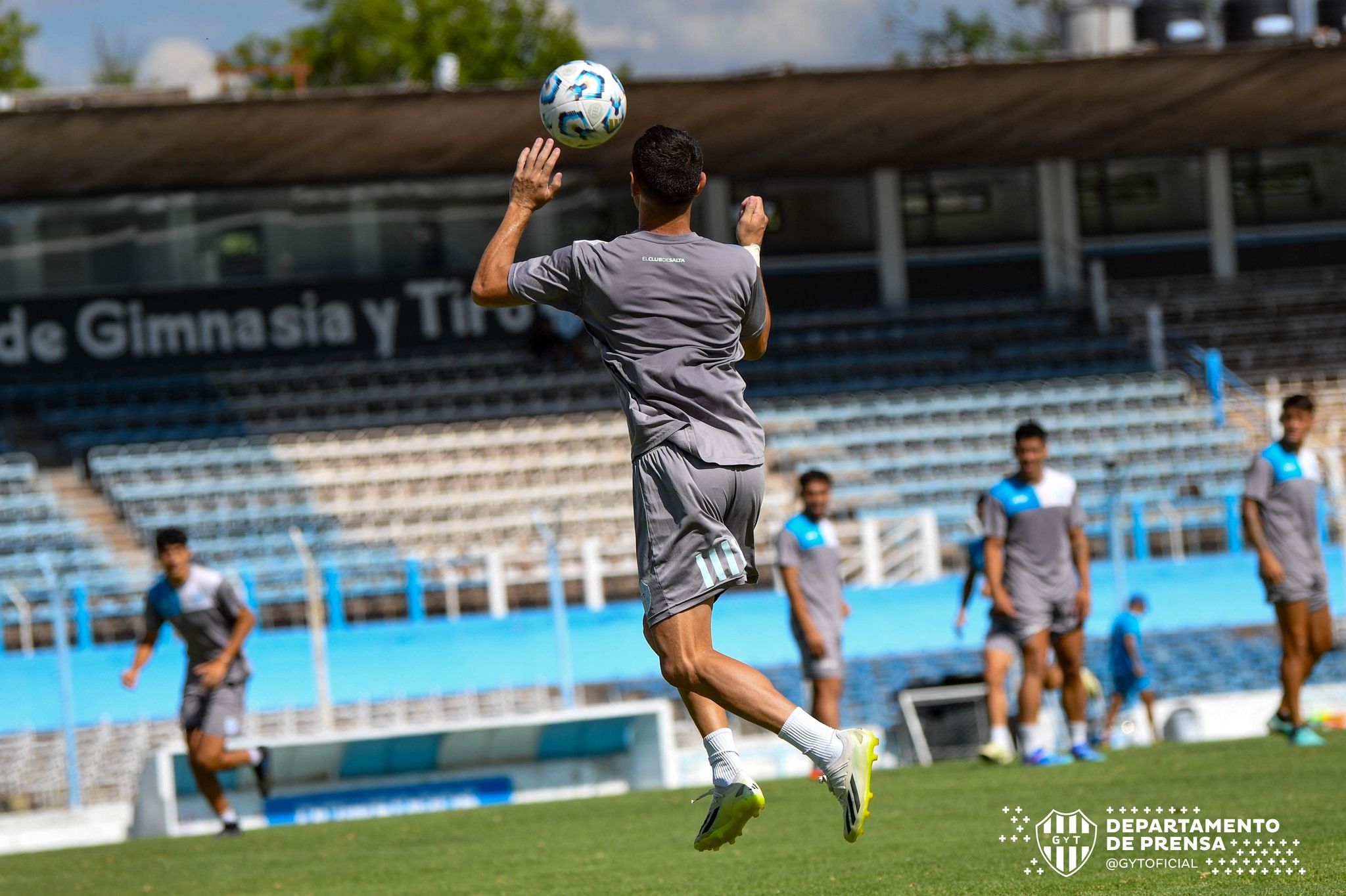 El “Albo” recibe a San Miguel