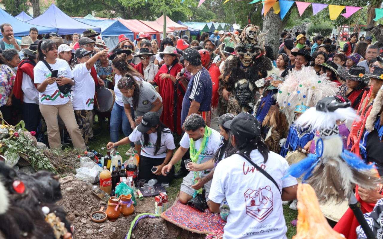 Campo Quijano celebra el Desentierro del Carnaval