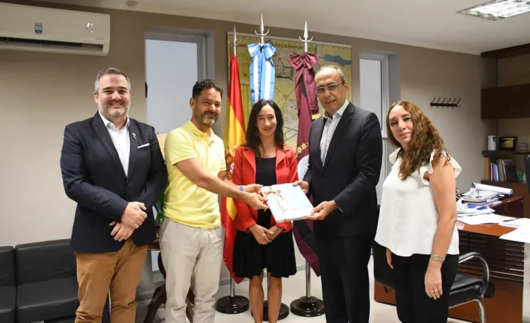 El intendente Emiliano Durand recibió al Cónsul General de España en Córdoba