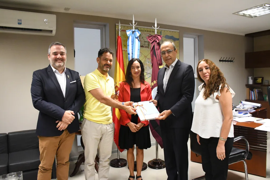 El intendente Emiliano Durand recibió al Cónsul General de España en Córdoba