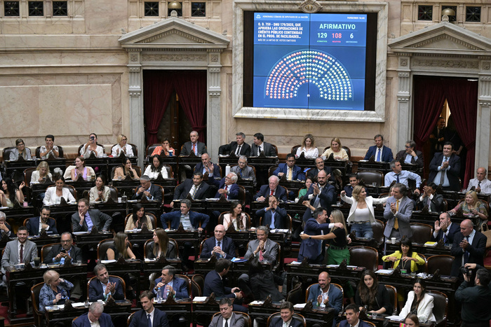 Diputados aprobó el DNU que habilita el acuerdo con el FMI