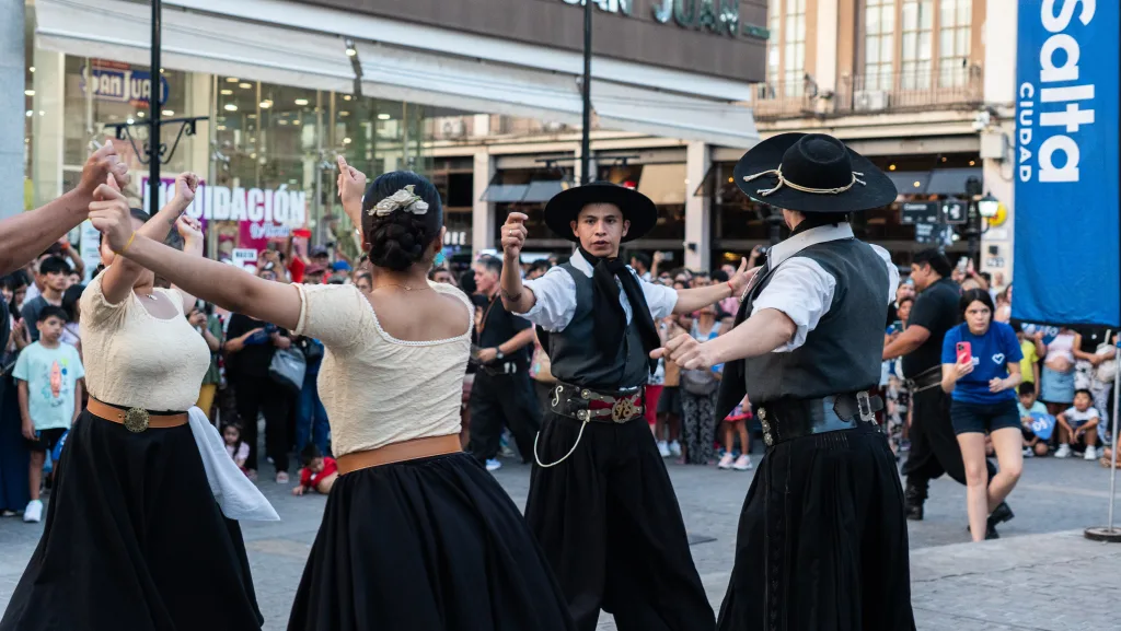 La Ciudad invita a salteños y turistas a festejar los 72 años de la icónica peña Balderrama