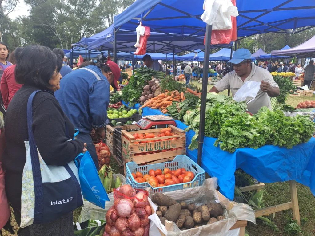 “El mercado en tu barrio”, más de 15 mil vecinos aprovecharon las ofertas