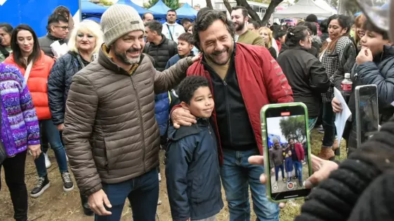 El gobernador Sáenz compartió con vecinos de barrio Limache la jornada de servicios municipales y provinciales