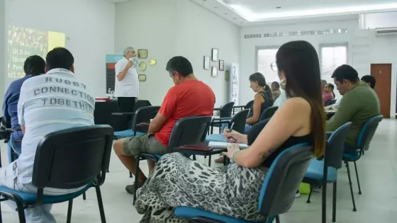 El Ministerio de Turismo y Deportes continúa fortaleciendo al sector con capacitaciones gratuitas en toda la provincia