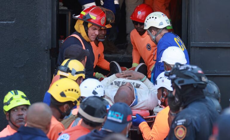 Se desplomó el techo de la discoteca Jet Set en República Dominicana durante la actuación del cantante Rubby Pérez: al menos 27 muertos