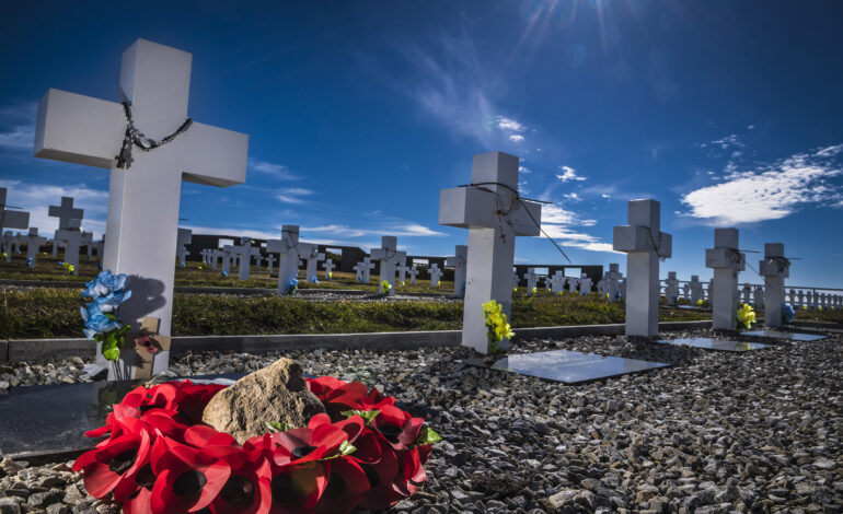 Hasta mañana se puede visitar la muestra fotográfica “En mis ojos, Malvinas”