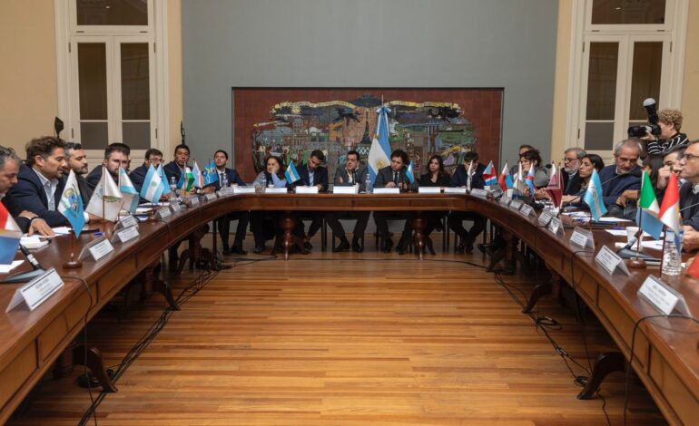 El Consejo Federal de Cultura se reunió en el Palacio Libertad