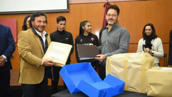 “El Polo Deportivo transformará el deporte de Salta y la región”: Sáenz encabezó la apertura de sobres de la obra