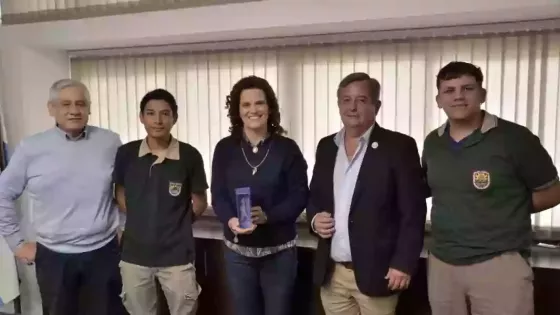 Estudiantes salteños fueron premiados en Francia