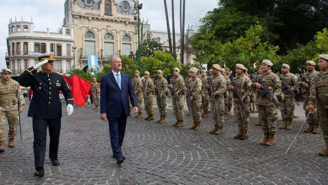 Salta conmemoró el 215º aniversario de la Revolución de Mayo de 1810
