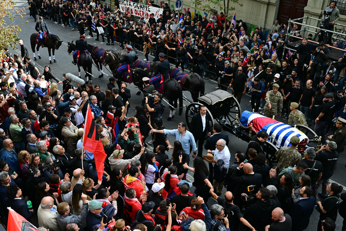 Cortejo fúnebre y velatorio público de Mujica en el Congreso de Uruguay