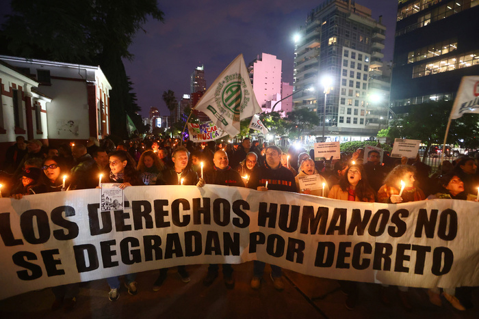 Protesta en la ex ESMA: “Los derechos humanos no se degradan por decreto”