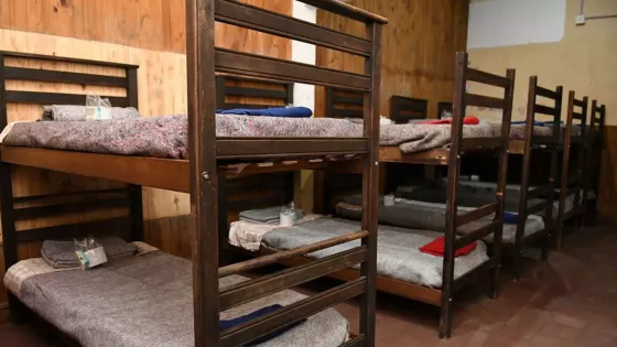 En la noche más fría del año, el Hogar de Noche asistió a 63 personas