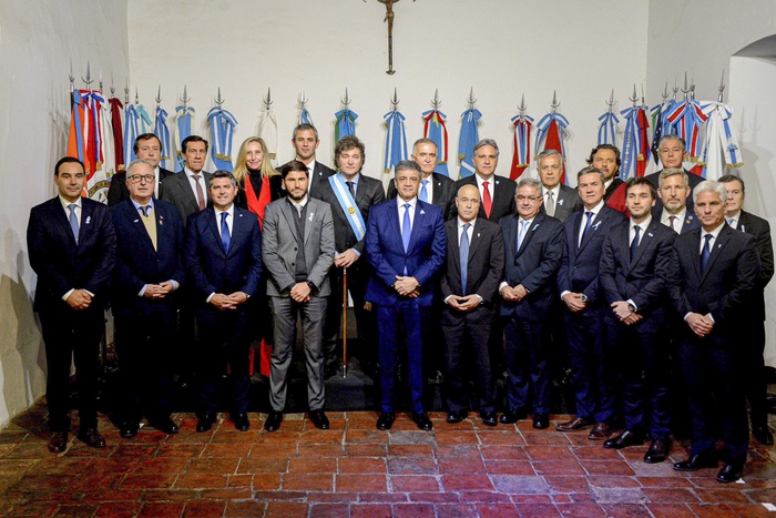 Milei quema todos los puentes con los gobernadores