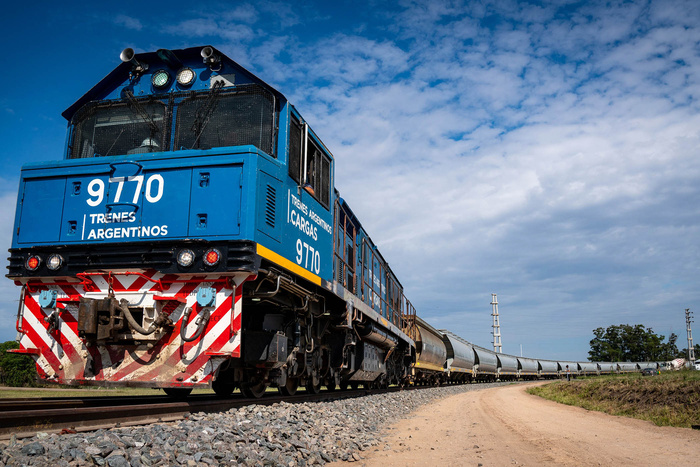 El Gobierno inició el proceso de privatización del Belgrano Cargas: deberá completarse en un año