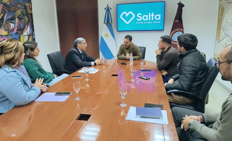 La Municipalidad firmó un convenio con la UNSa por el trámite de la primera licencia