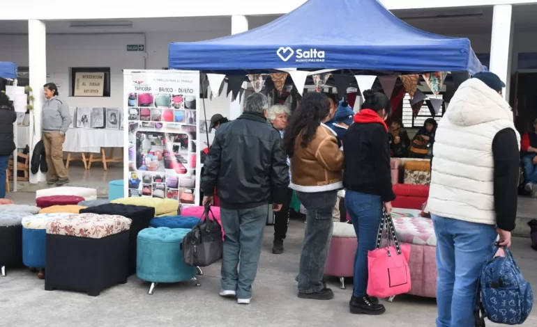 Gran participación de vecinos en la “Expo Venta” de la Escuela de Emprendedores