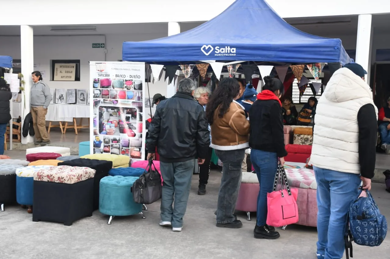Gran participación de vecinos en la “Expo Venta” de la Escuela de Emprendedores