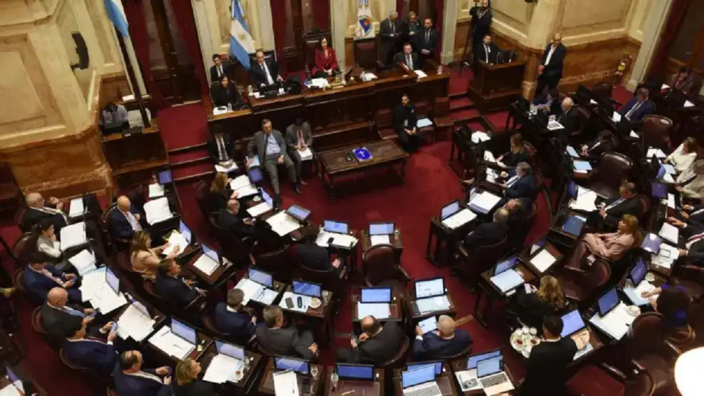 Jueves negro para Milei en el Senado: aprobaron jubilaciones, moratoria previsional, discapacidad y fondos a provincias