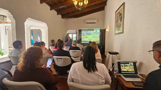 Salta promocionó su propuesta de enoturismo en el marco de la nueva ruta aérea a Panamá