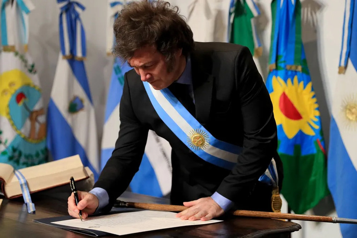 Milei presiona a los gobernadores en la previa del cierre de frentes