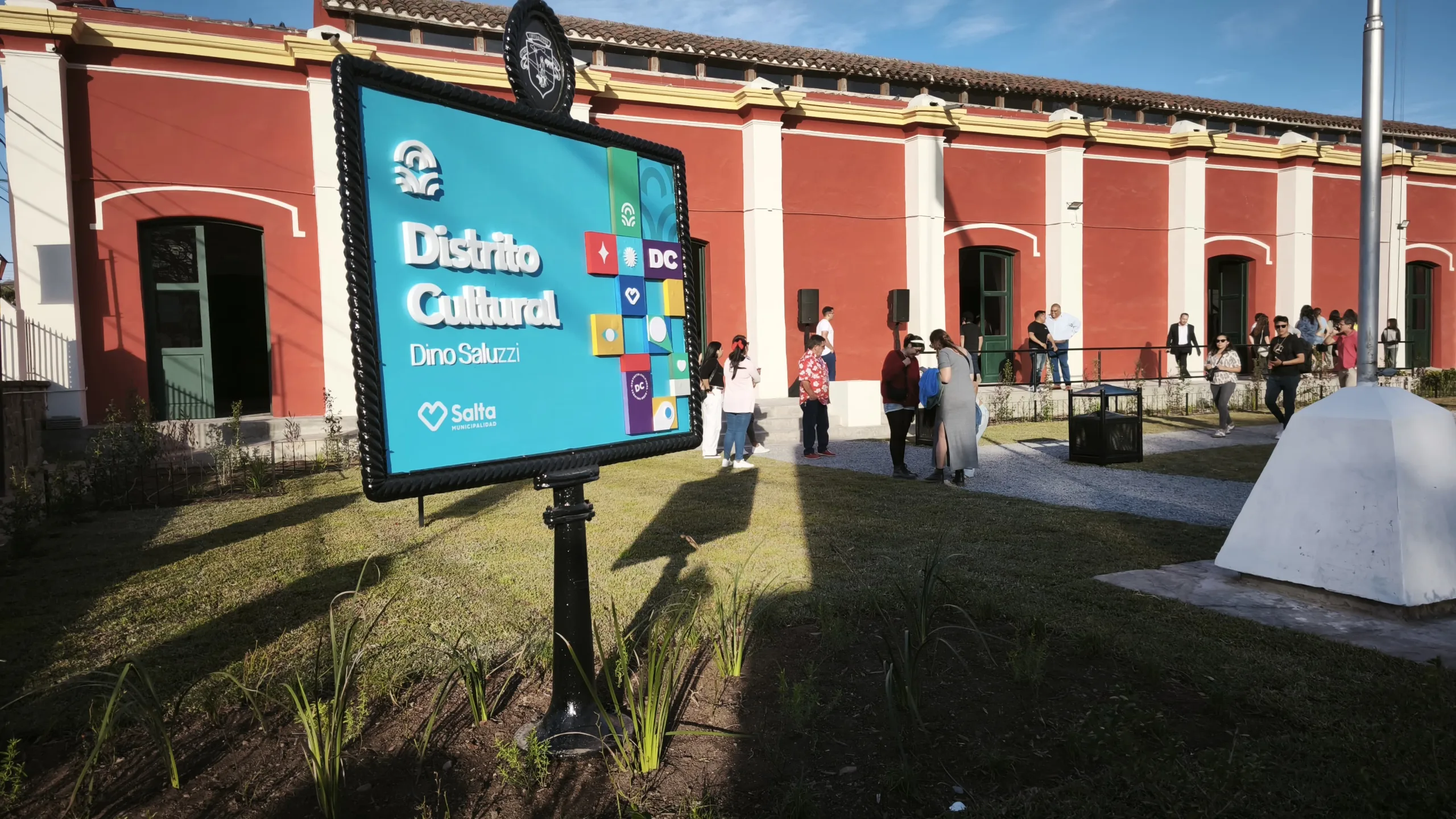 El Distrito “Dino Saluzzi” abrió sus puertas para la cultura y el arte