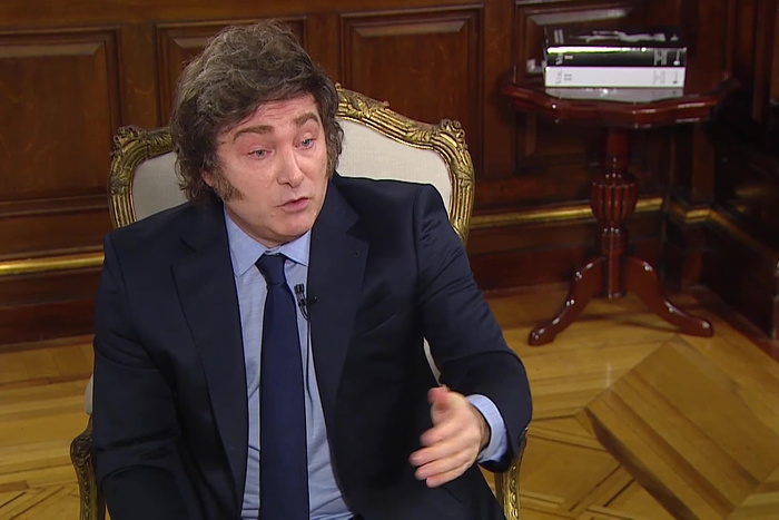 Milei acusa al kirchnerismo de querer “atentar contra su vida”