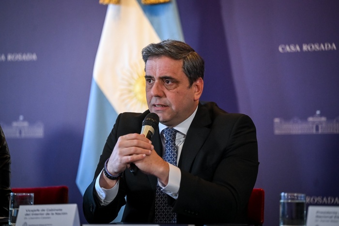 Milei busca seducir a los gobernadores y reflota el Ministerio del Interior