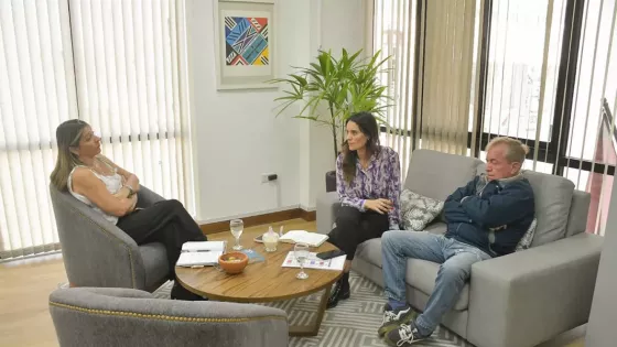 Trabajo conjunto para fortalecer el turismo, el deporte y la infraestructura local en La Caldera