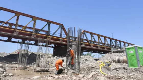La obra de los nuevos puentes sobre río Vaqueros y la circunvalación avanza a buen ritmo