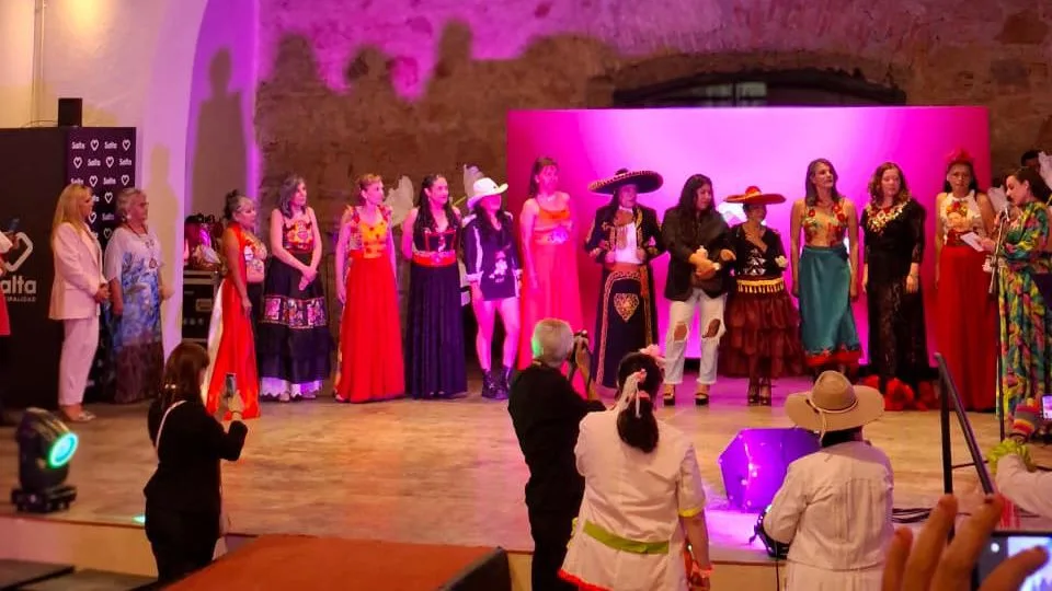 El Distrito Cultural Dino Saluzzi fue escenario de una nueva edición de la “Gala Rosa”
