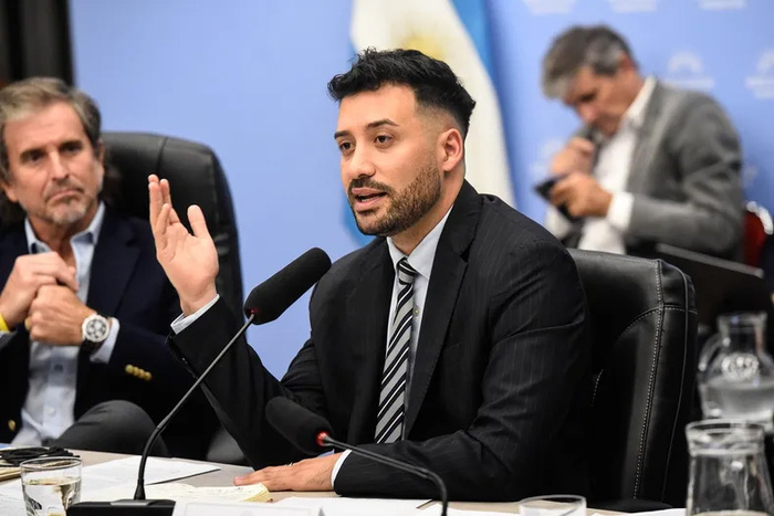 El Gobierno va por la segunda Ley Bases