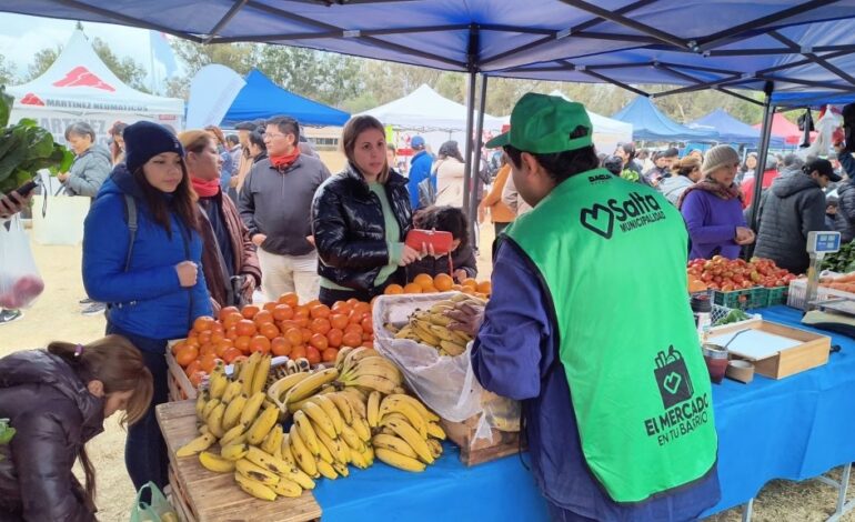 «El Mercado en tu Barrio» vuelve a la UNSa con descuentos de hasta el 30%