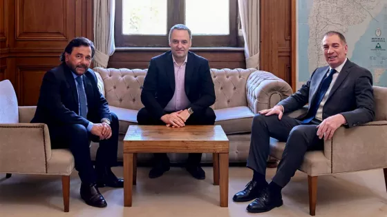 Reunión de Sáenz con Adorni y Santilli: “Con consenso y federalismo se construye el progreso del país”