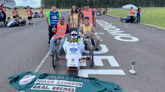 Convocatoria a escuelas técnicas para exhibición de autos eléctricos en el TC2000