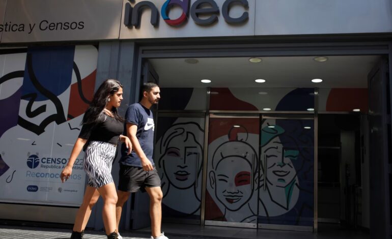 La crisis aprieta y el Gobierno la maquilla