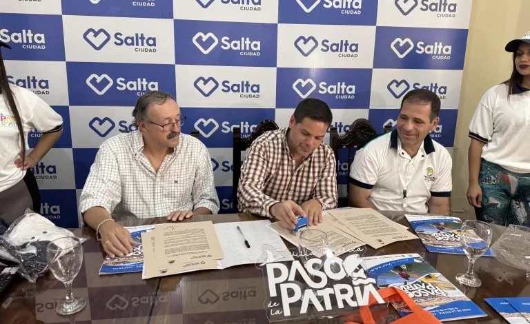 Salta y Paso de la Patria firmaron un convenio de cooperación turística