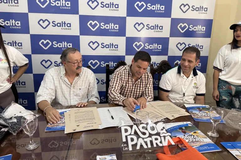 Salta y Paso de la Patria firmaron un convenio de cooperación turística