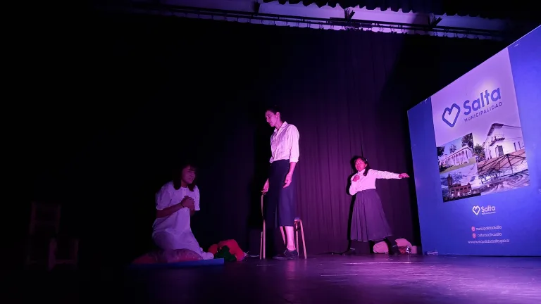 El Teatro Municipal continúa su agenda del fin de semana con muestras y espectáculos