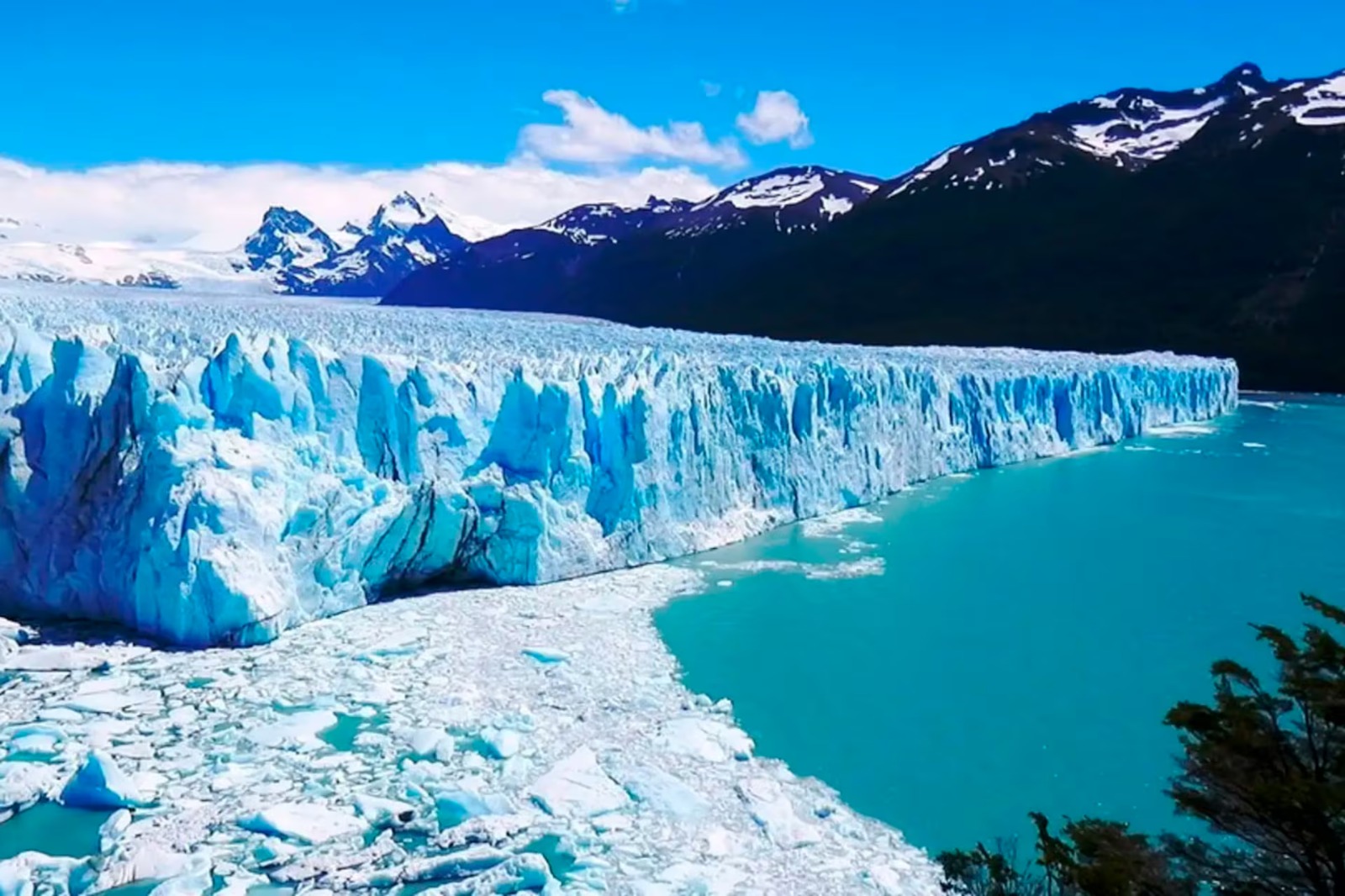 El Gobierno busca desregular la protección de los Glaciares