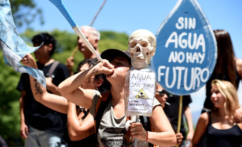 Mendoza se prepara para otra “gesta libertadora por el agua”