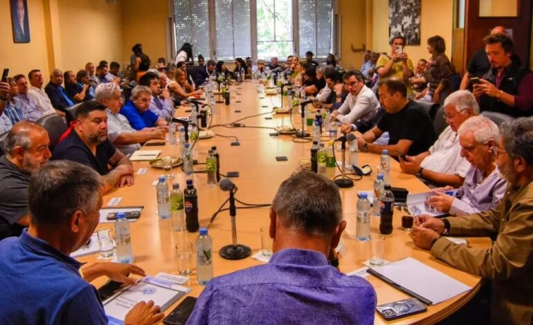 La contraofensiva que prepara el Gobierno contra la batalla de la CGT por la reforma laboral