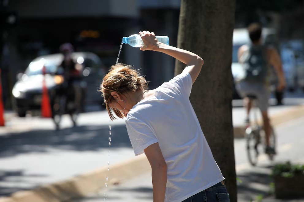 Alerta por calor extremo y fuertes tormentas en 6 provincias: el pronóstico del tiempo para el fin de semana largo