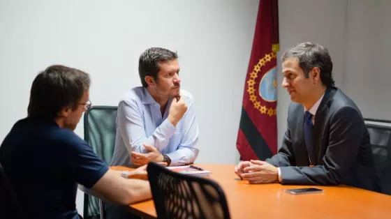 Justicia y Modernización impulsan capacitaciones en inteligencia artificial y la digitalización de expedientes