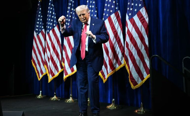 Trump anunció que Venezuela le entregará entre 30 y 50 millones de barriles de petróleo