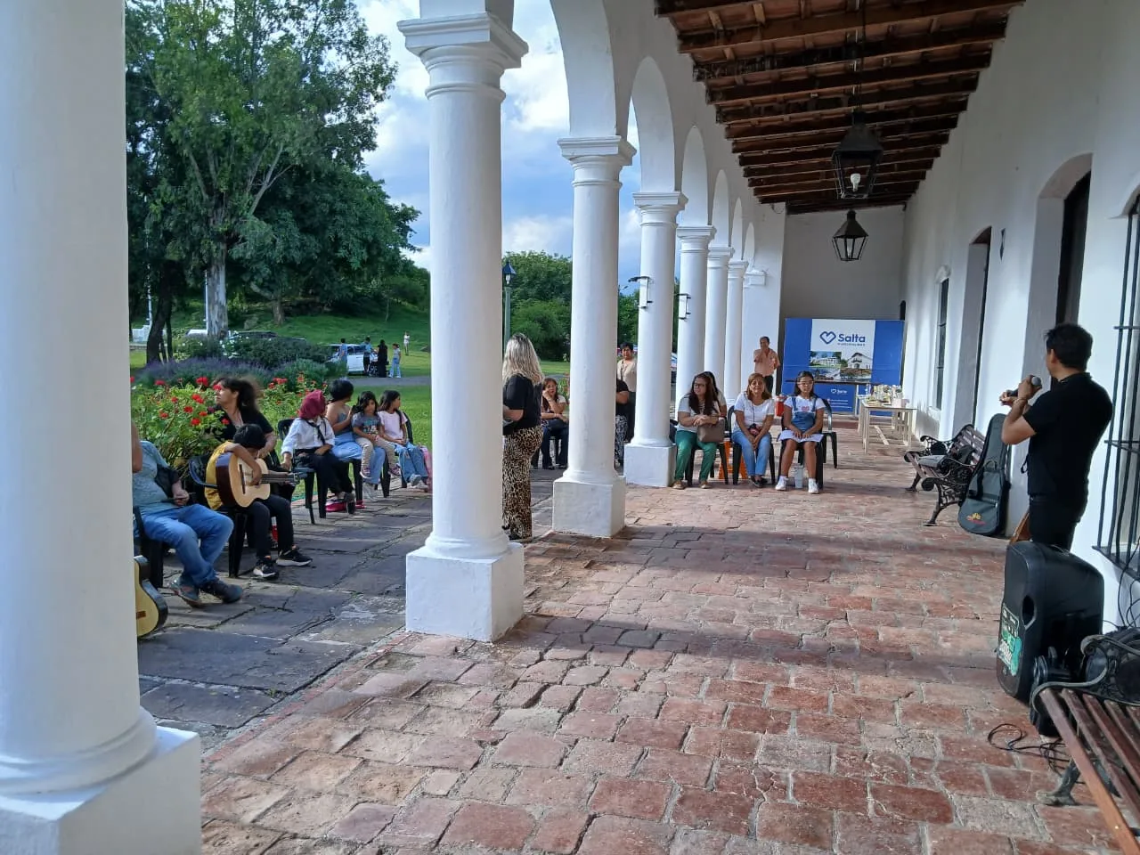 La Casona de Castañares celebró el cierre de sus talleres de verano a puro talento