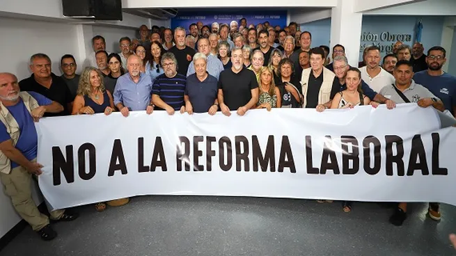 La reforma laboral escala la tensión gremial con los gobernadores y se suman marchas en provincias