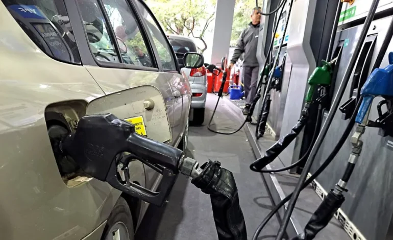Suba de 5% de los combustibles